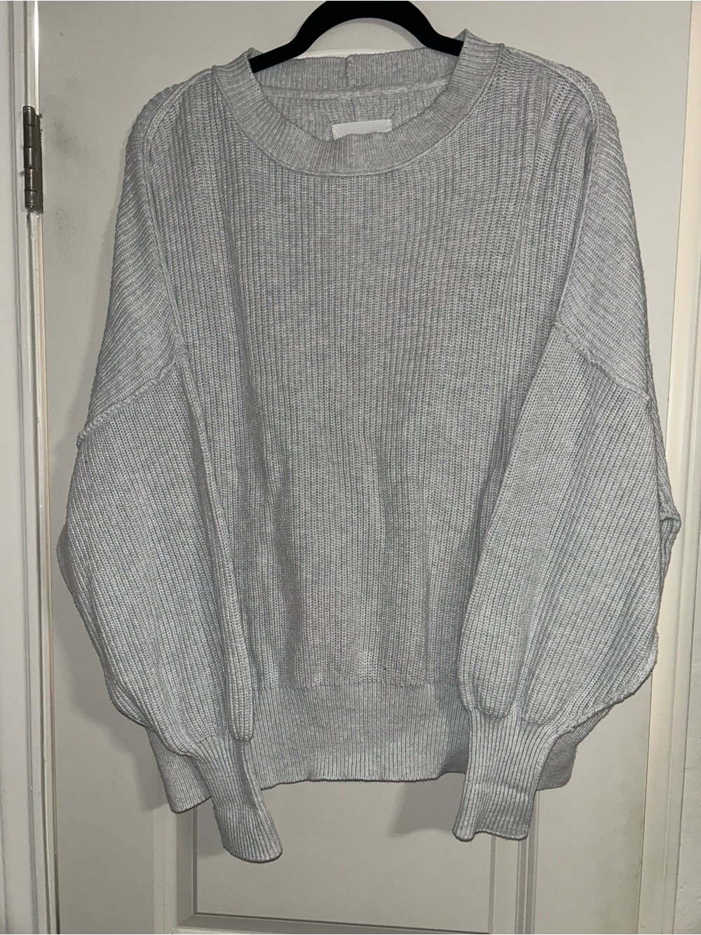 aerie Gray Ribbed Crewneck Sweater with Balloon Sleeves